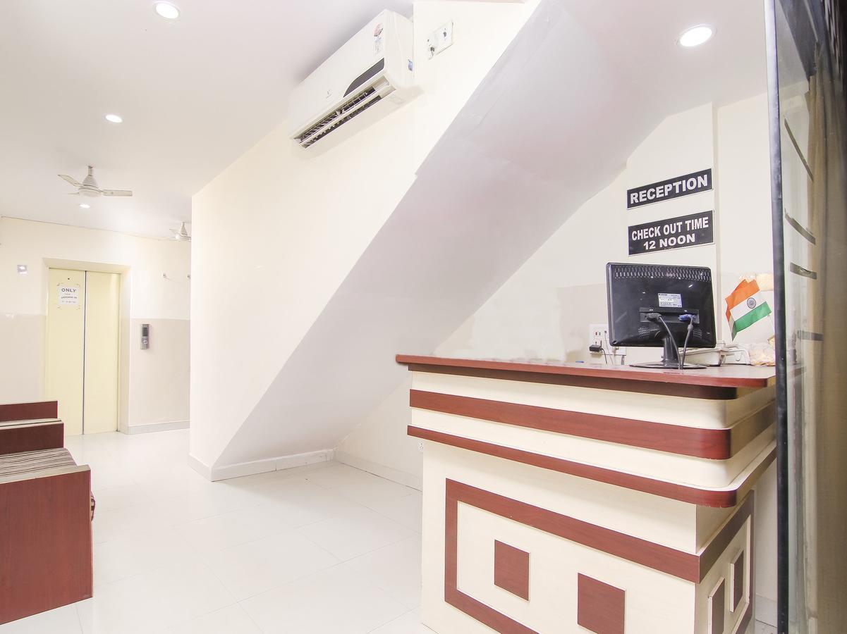 Oyo 14345 Hotel Panchsheel Bénarès Extérieur photo